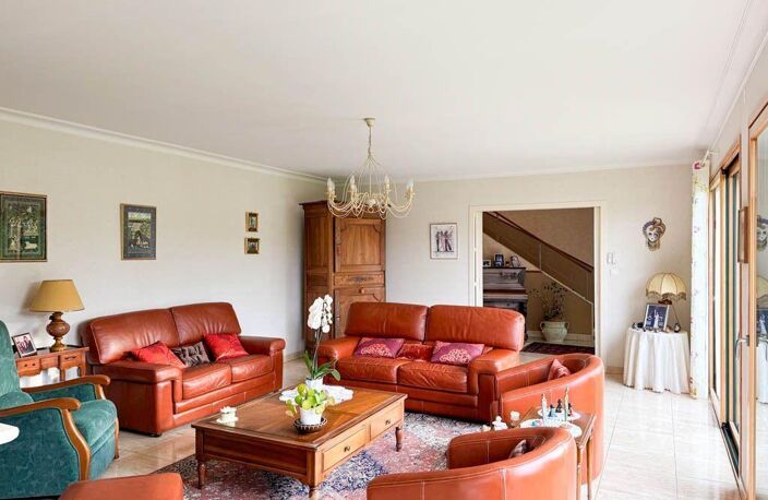 Maison - 235m² - Cholet — photo 3