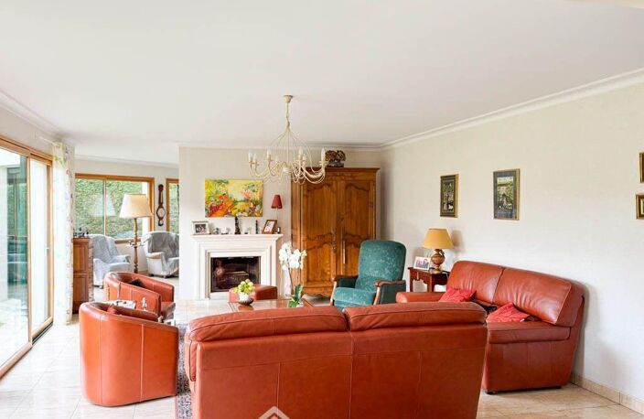 Maison - 235m² - Cholet — photo 4