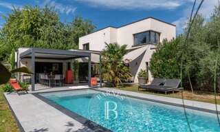 Maison 8 Pièces 265 m² à vendre à Saint-Didier-au-Mont-d'Or (69370)