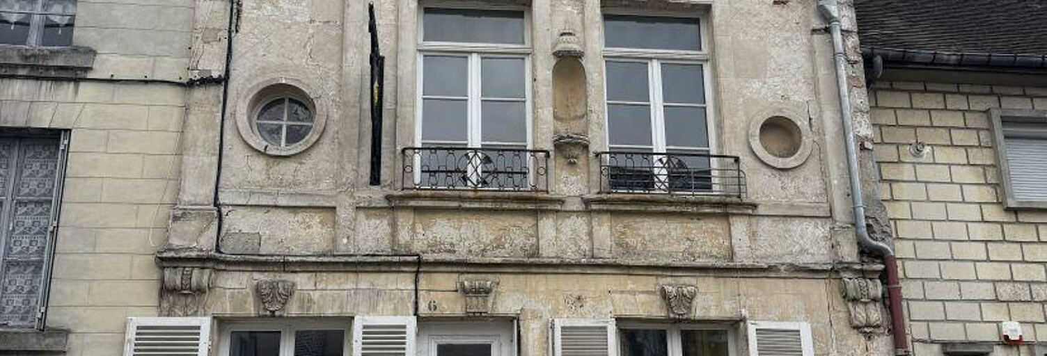 Immeuble  235 m² à vendre à Laon (02000)