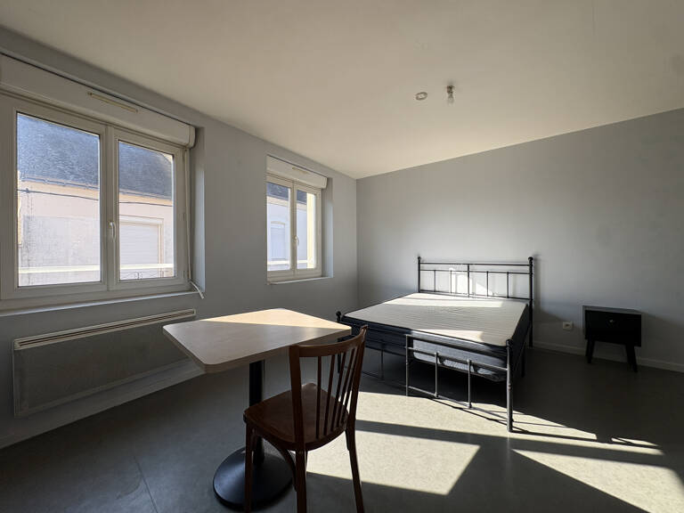 Studio meublé 25m2 - Yvré-l'Évêque - 450EUR — photo 1
