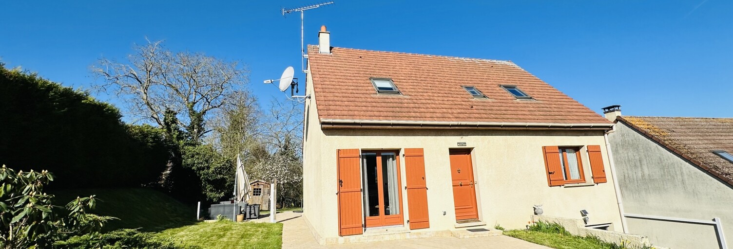 Maison 5 Pièces 102 m² à vendre à Auneau-Bleury-Saint-Symphorien (28700)