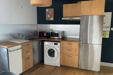 Appartement 3 pièces 840 €