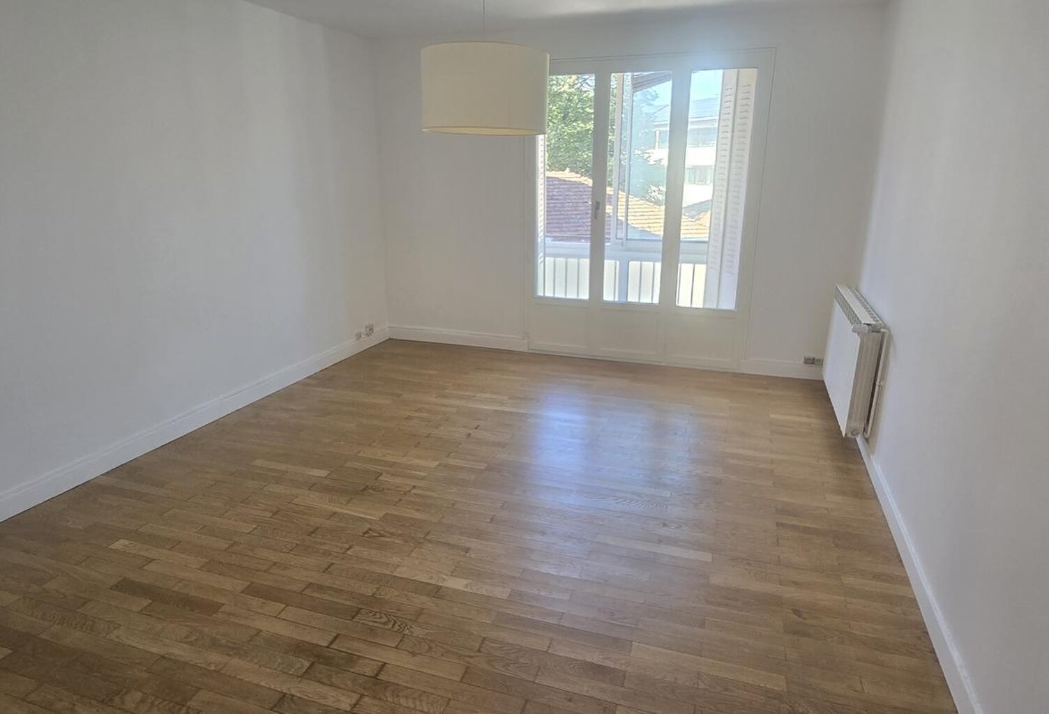Location appartement 3 pièces 63 m² à Grenoble (38000) — photo 1