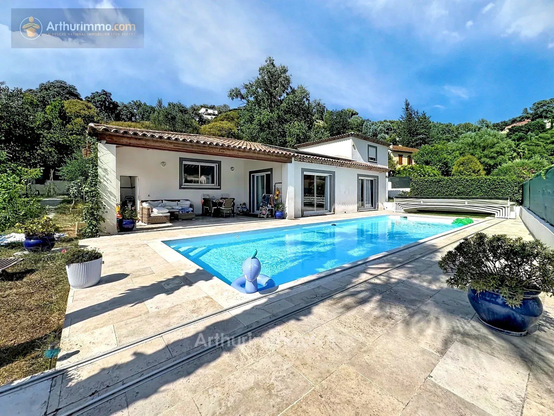 Maison 5 pièces 188 m² · à Mouans-Sartoux · 188 m² · 950 000 €