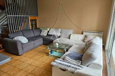 Maison 5 pièces 985 €