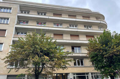 Appartement 4 pièces 309750 €