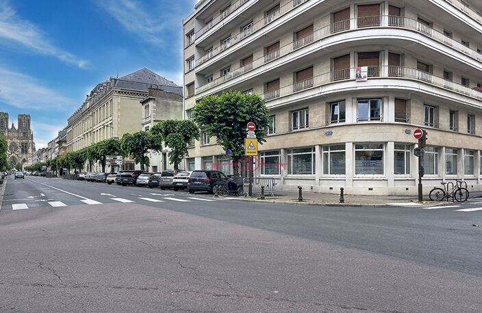 Rue Libergier - Appartement  4 pièce(s) — photo 2