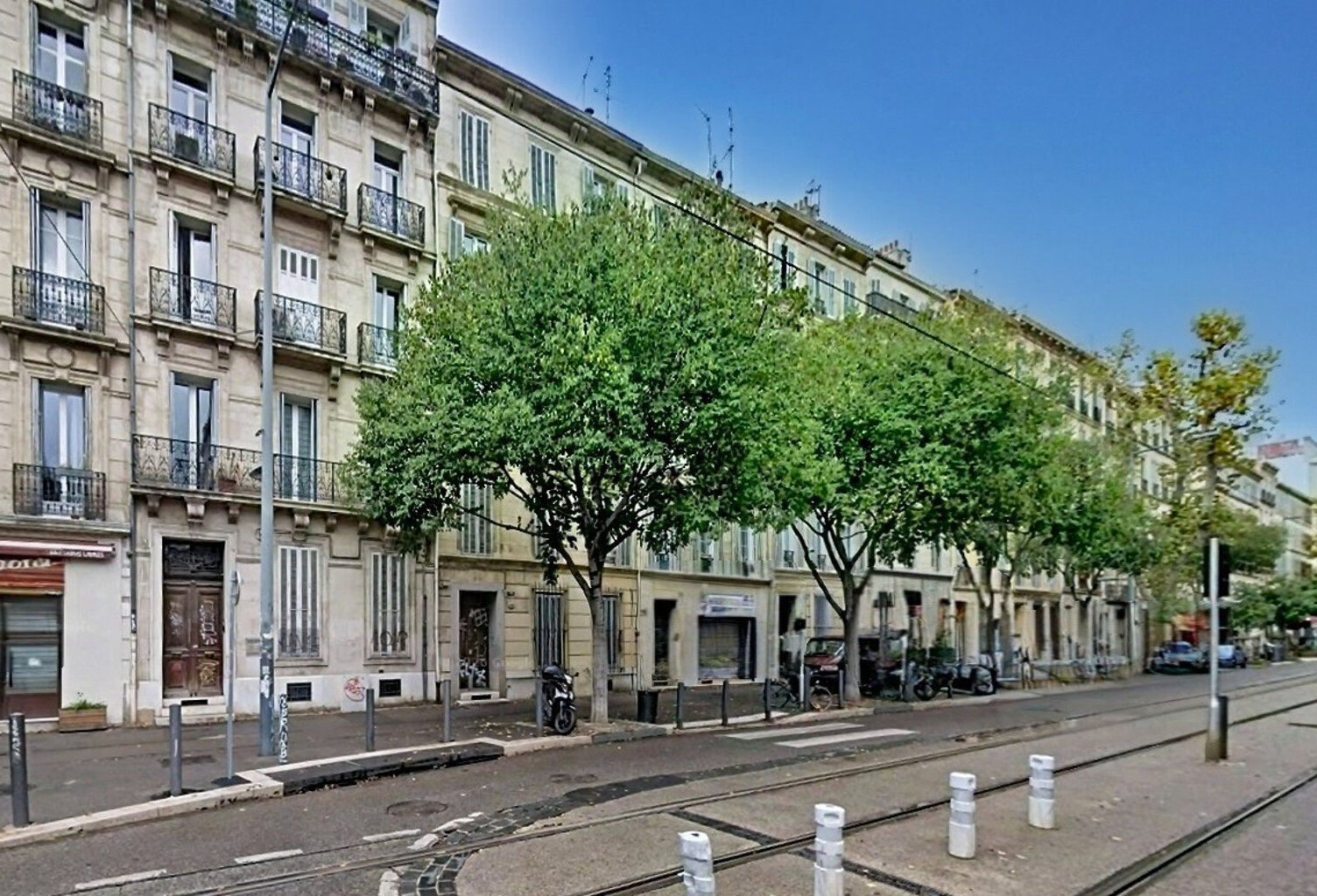 Superbe appartement 4 pièces lumineux à vendre à Marseille - Le Camas - Garage - Cave - Chambre de service — photo 1