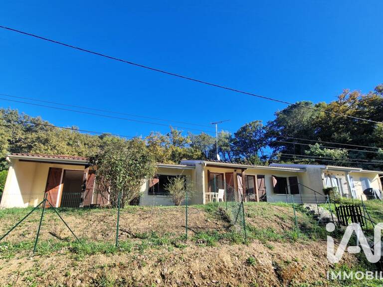 Vente Immeuble 138 m&sup2; — photo 1