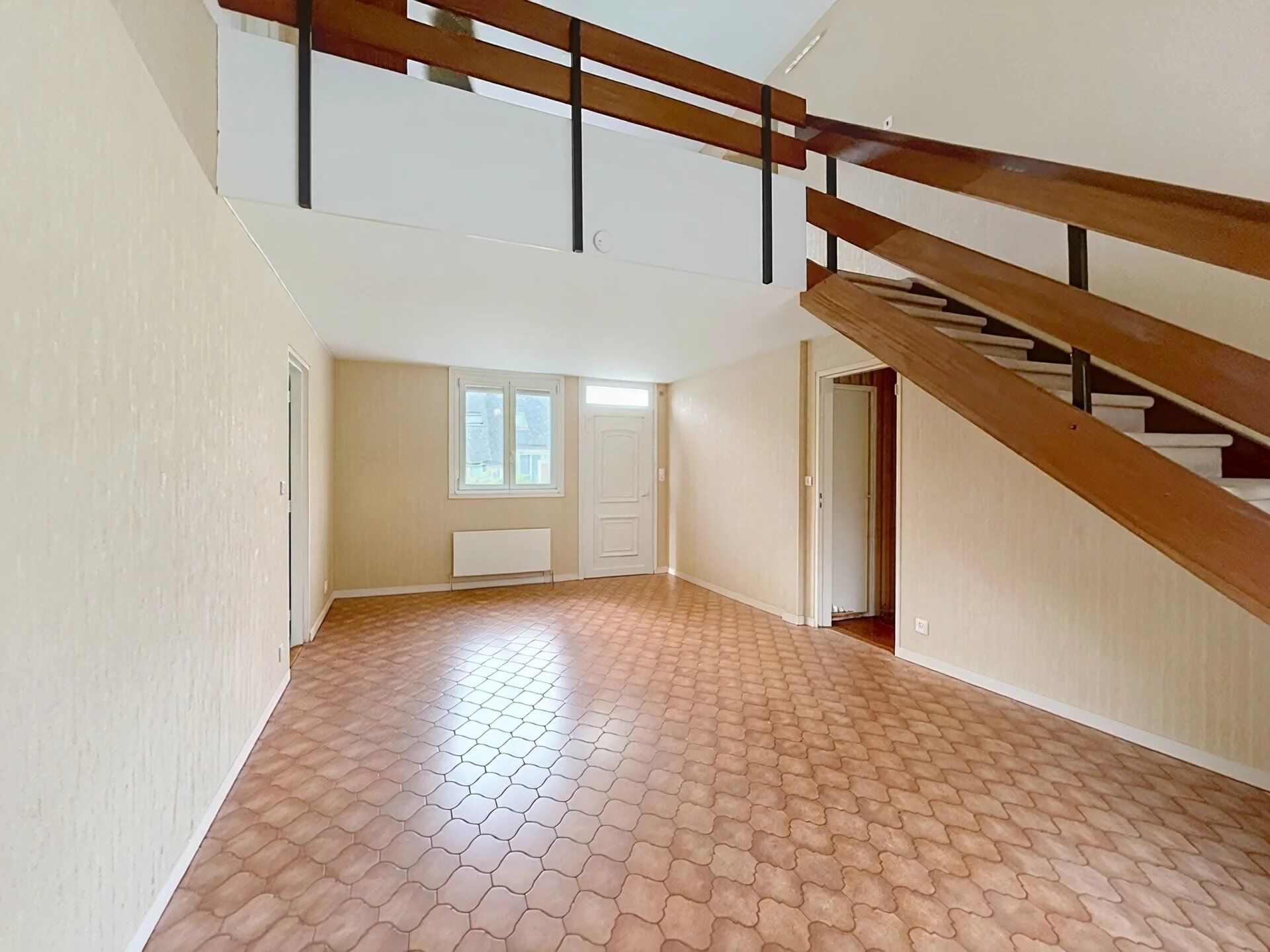 Acheter maison de 5 pièces 98 m² 142 000 € à Laon (02000) : une annonce Arthurimmo.com — 2