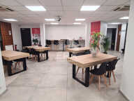 Rare! Murs commerciaux de 345 M² en plein centre — photo 2