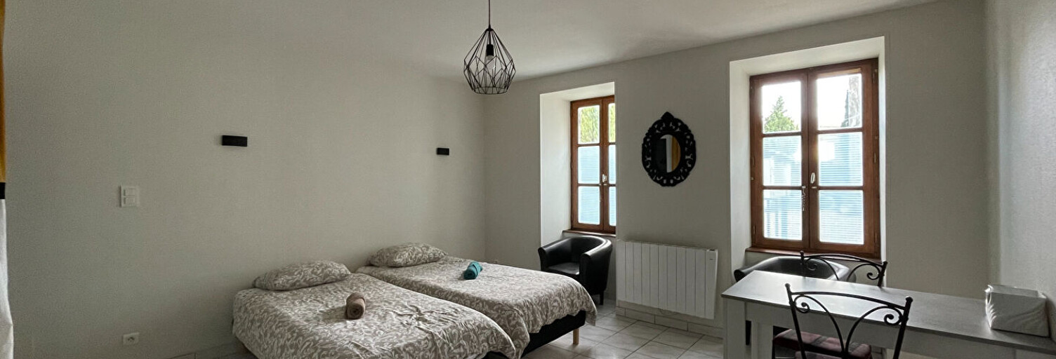 Appartement 1 Pièce 28 m² à louer à Châlus (87230)