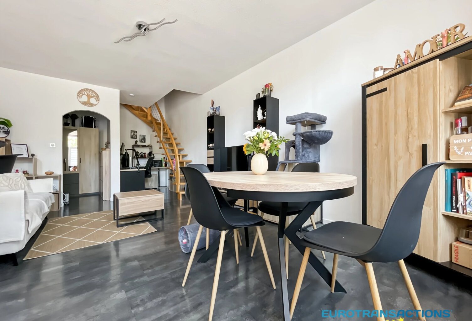 Appartement F3 en duplex - LANGENSOULTZBACH — photo 1