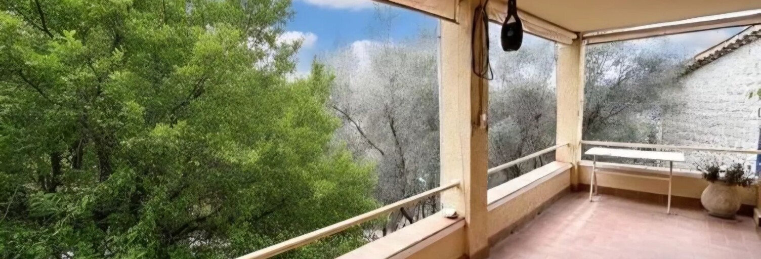 Maison 4 Pièces  m² à vendre à Tourrette-Levens (06690)
