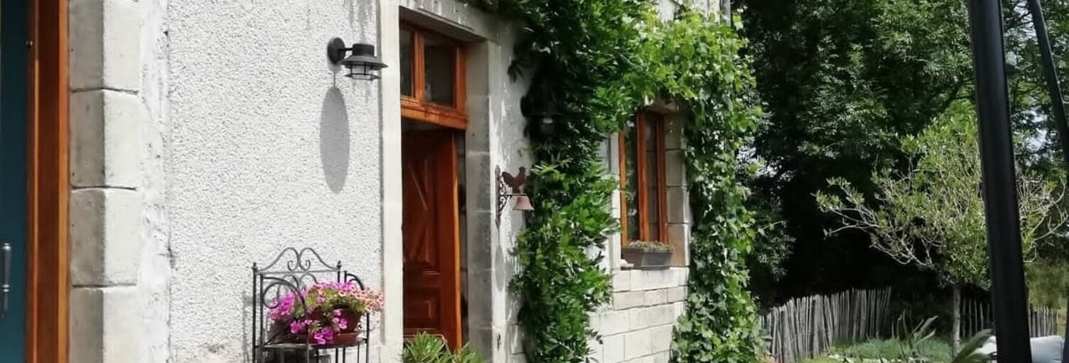 Maison 11 Pièces 180 m² à vendre à Espinasse (63390)