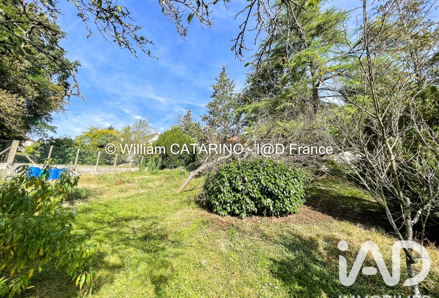 Vente Terrain 1 243 m&sup2; — photo 1