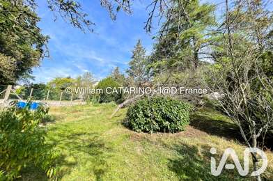 Terrain  228000 €