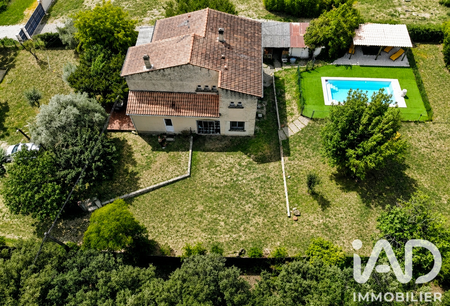 Vente Maison/villa 8 pièces — photo 1