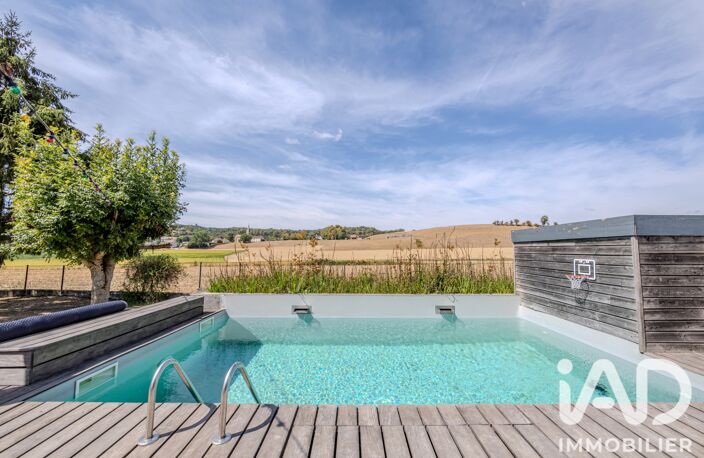 Vente Maison/villa 6 pièces — photo 2