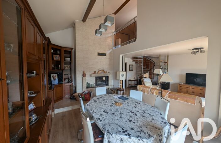 Vente Appartement 5 pièces — photo 2
