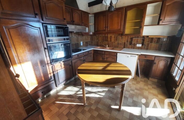 Vente Maison traditionnelle 8 pièces — photo 3