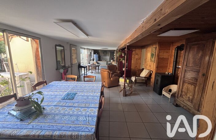 Vente Maison/villa 10 pièces — photo 3