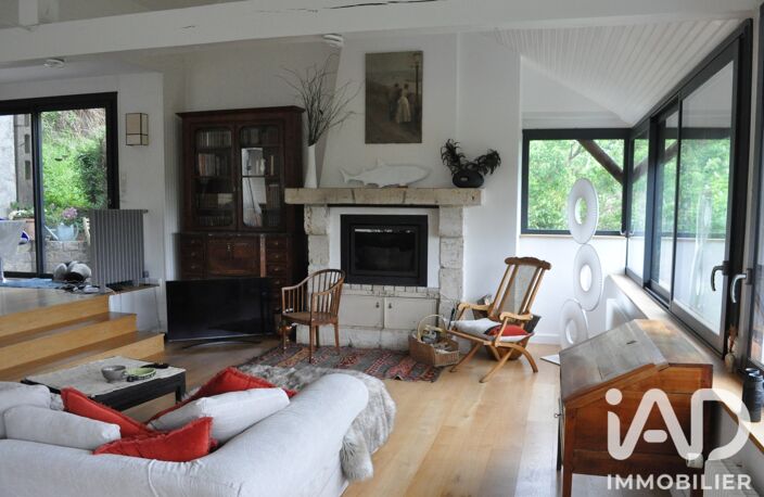 Vente Maison/villa 11 pièces — photo 2