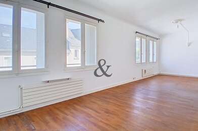 Appartement 5 pièces 920 €