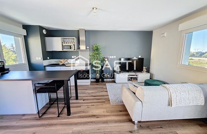Appartement T1 BIS 33 m² meublé et rénové, dernier étage, avec garage fermé — photo 4