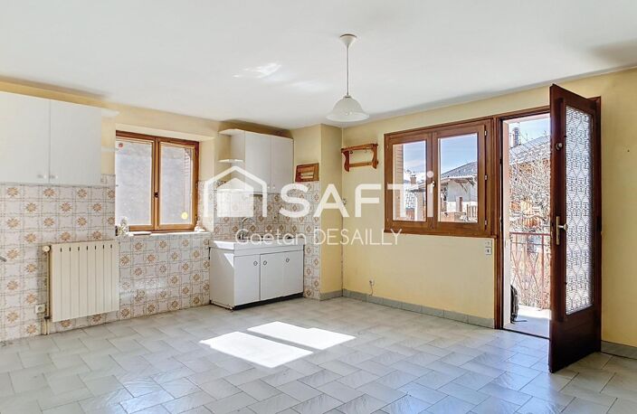 Maison avec terrain, box et potentiel — photo 4