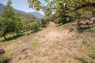 Terrain  96000 €