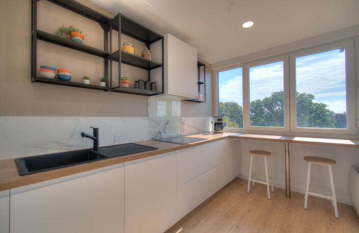 Appartement T3 de 85 m² avec garage, cave et parc privatif — photo 4