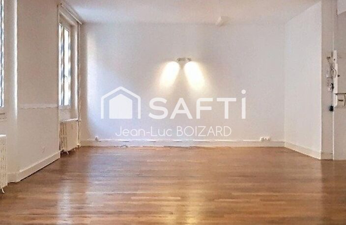 APPART REFAIT A NEUF+ ASCENSEUR + CAVE HYPER CENTRE — photo 2