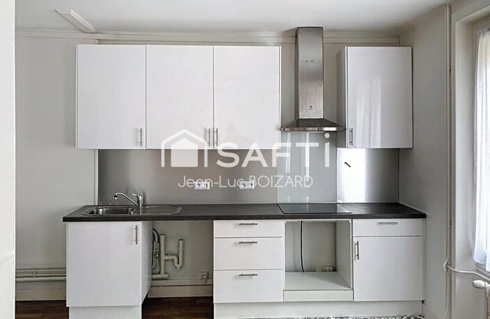 APPART REFAIT A NEUF+ ASCENSEUR + CAVE HYPER CENTRE — photo 4