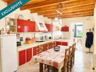 Maison bien située, propre et deux garages. — photo 4