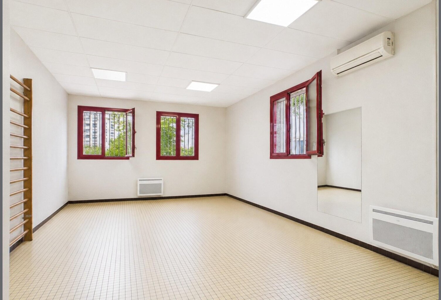 Local professionnel 108 m² au cœur de Colomiers — photo 1
