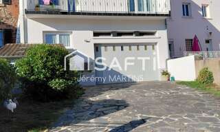 Maison 8 Pièces 242 m² à vendre à Firmi (12300)
