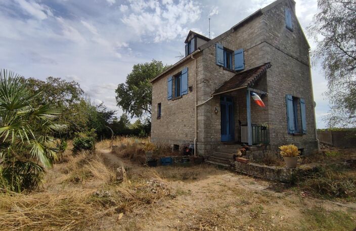 Maison forestière de 119 m² sur un vaste terrain — photo 2