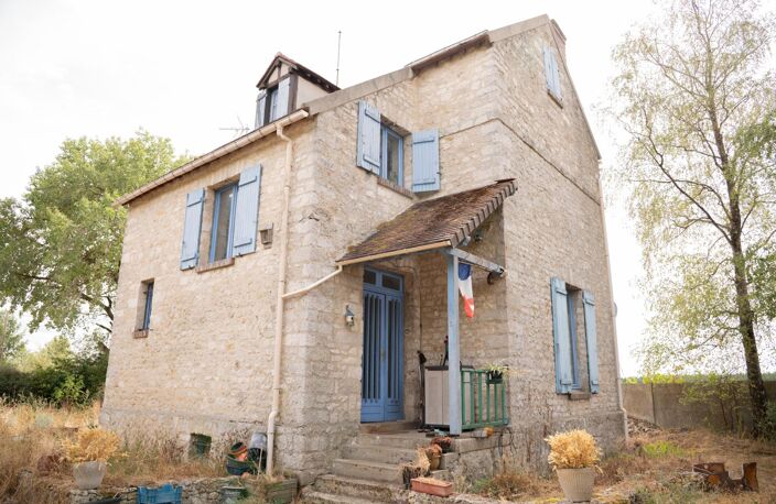 Maison forestière de 119 m² sur un vaste terrain — photo 3