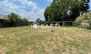 Terrain  703 m² à vendre à Étrépagny (27150)
