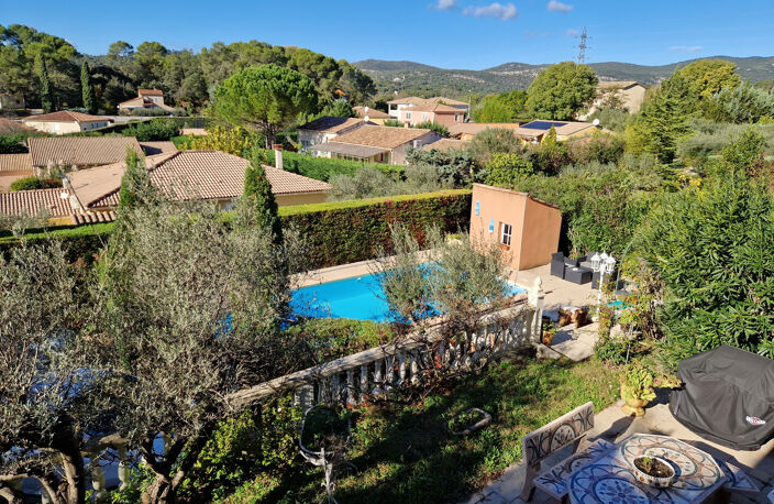 Maison avec vue dominante au calme — photo 2