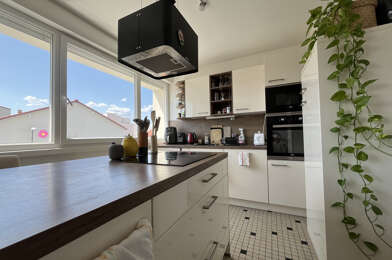 Appartement 3 pièces 750 €