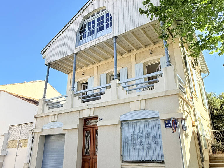 Maison de Maître Art Nouveau au Grau-du-Roi I Rive Droite, 175 m², Cour Intime & Loggia d’Apparat — photo 1
