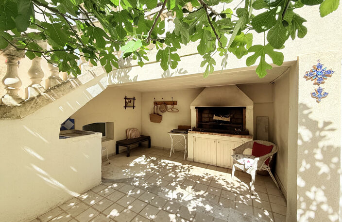 Maison de Maître Art Nouveau au Grau-du-Roi I Rive Droite, 175 m², Cour Intime & Loggia d’Apparat — photo 3