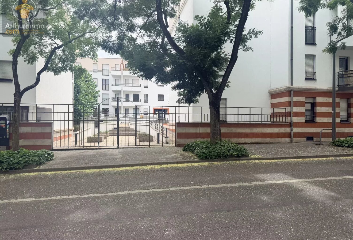 M573233 EXCLUSIF F2 NANCY HOPITAL CENTRAL — photo 1