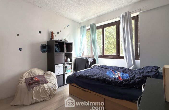Appartement - 73m² - Chennevières-sur-Marne — photo 5