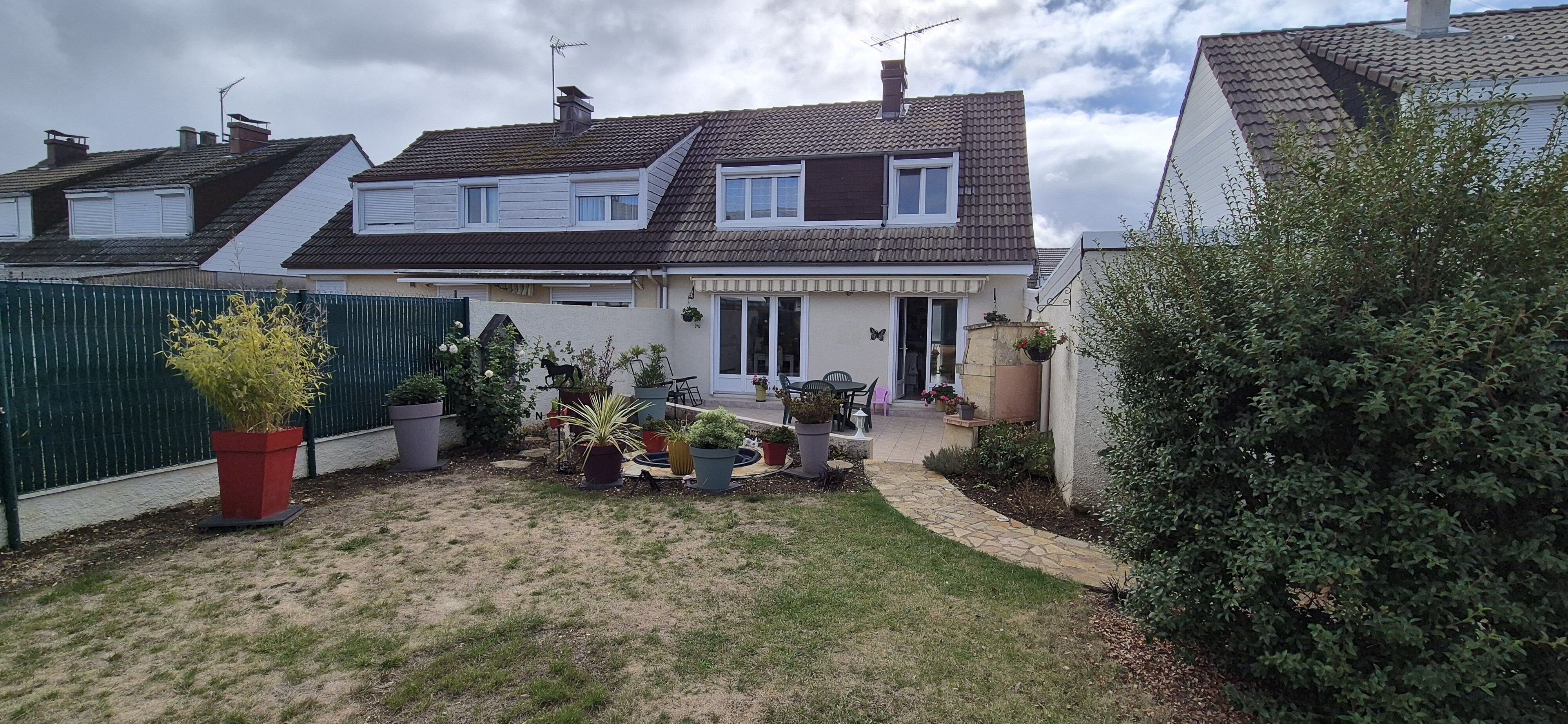 Maison 90m² – 3 chambres - Garage