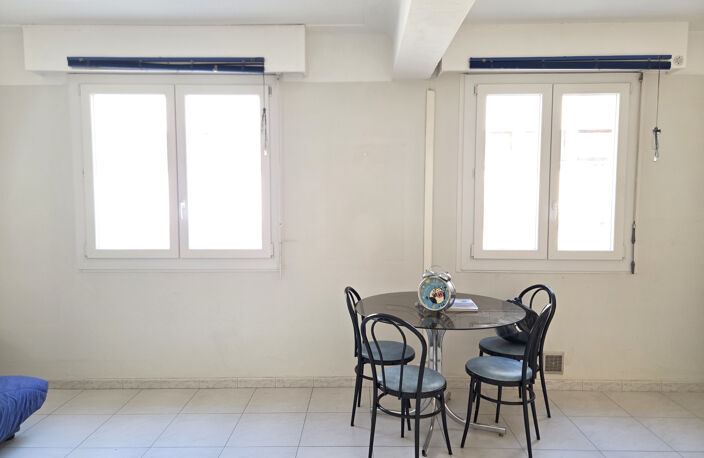 Deux pièces Nice - bas Madeleine — photo 2