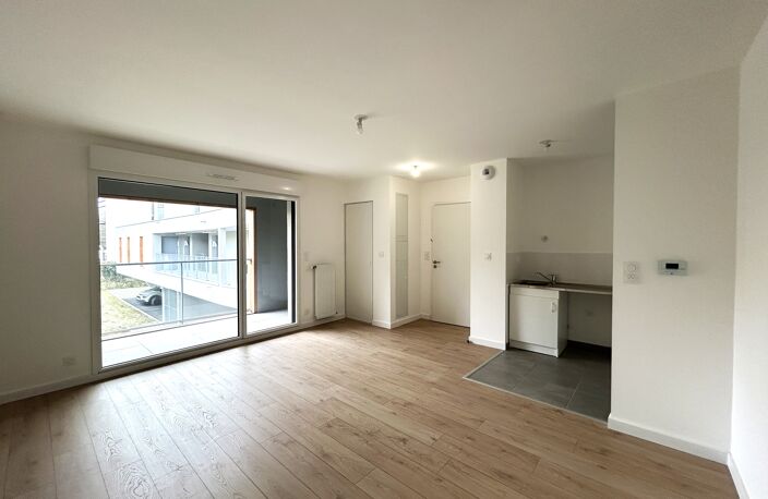 À LOUER – T2 neuf de 41 m² avec balcon CENTRE VILLE La Roche-sur-Yon — photo 3
